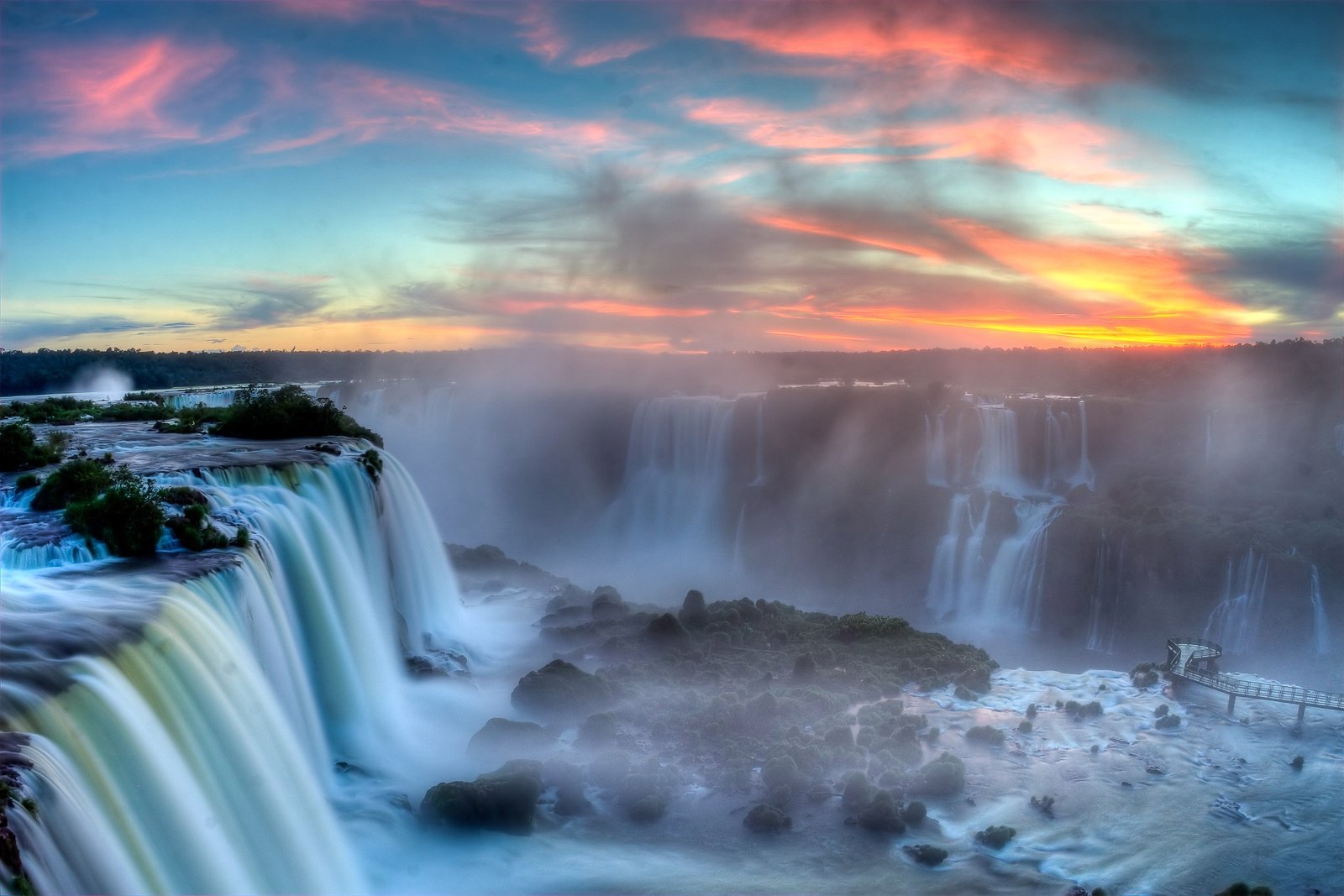 Atardecer en Iguazú